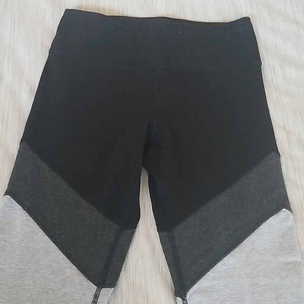 CK Performance work out capris
